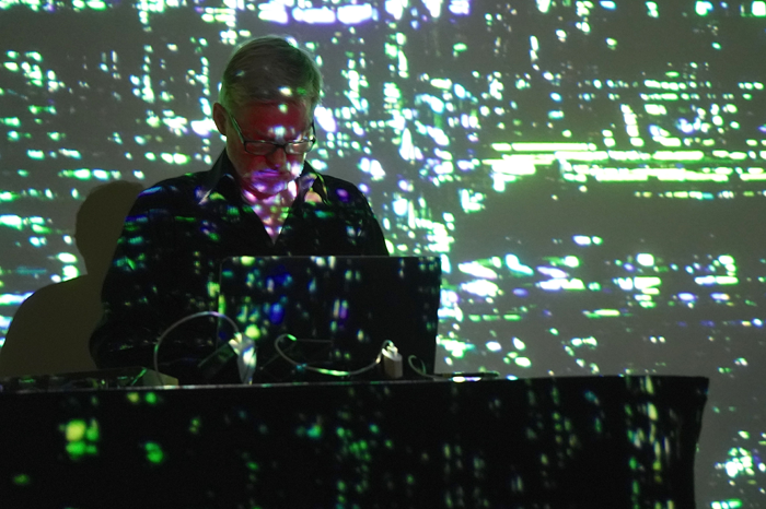 wolfgang voigt